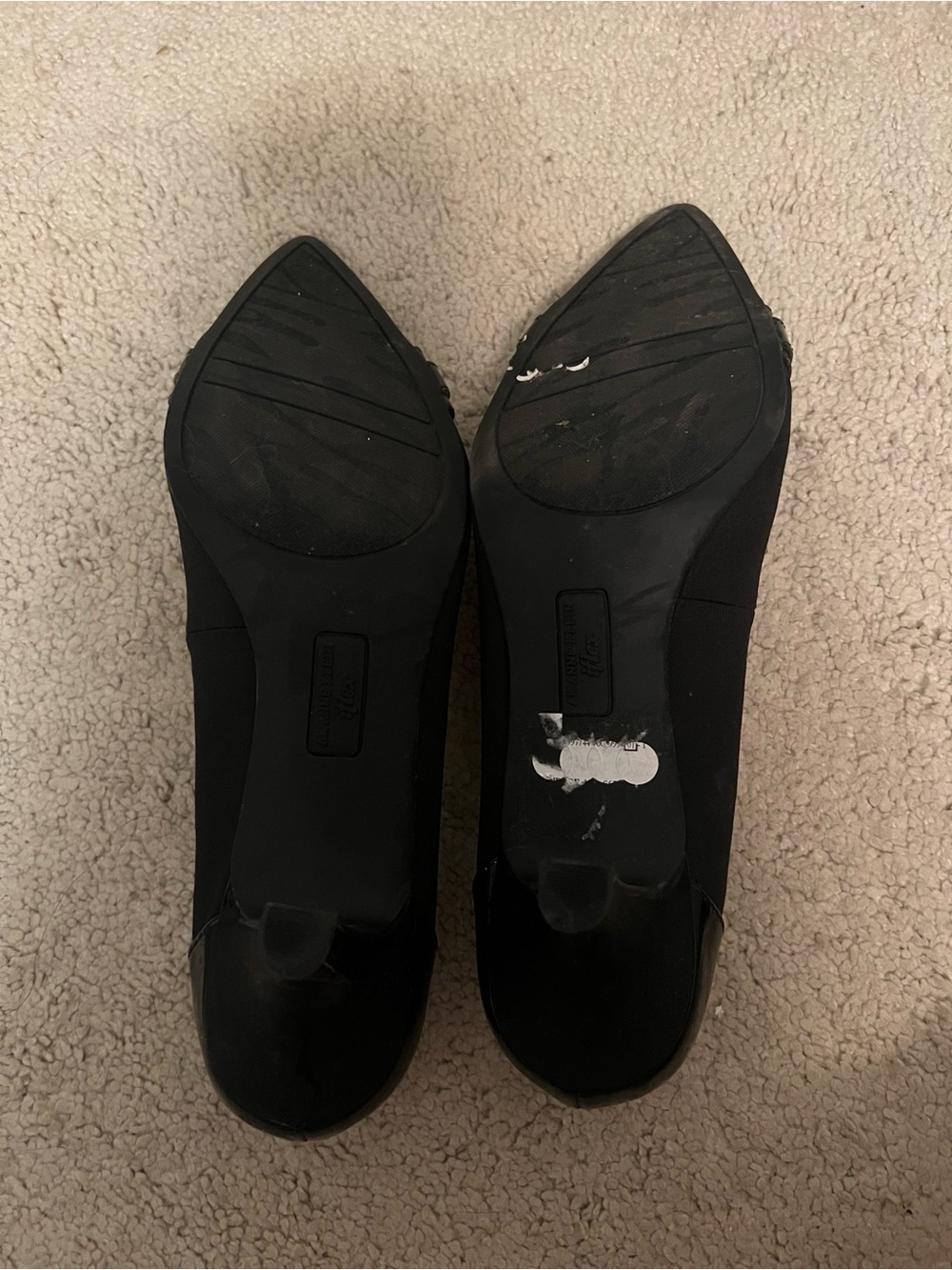 Black Pointed Toe Heels with Band Detail - Picture 5 of 6